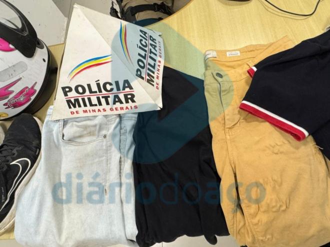 Suspeito foi preso e roupas usadas no crime foram apreendidas