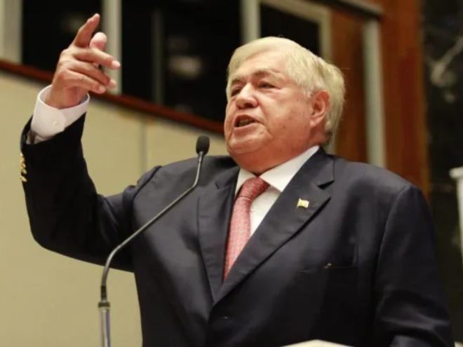 Newton Cardoso tinha 86 anos, era baiano, mas fez carreira política e empresarial em Minas Gerais 