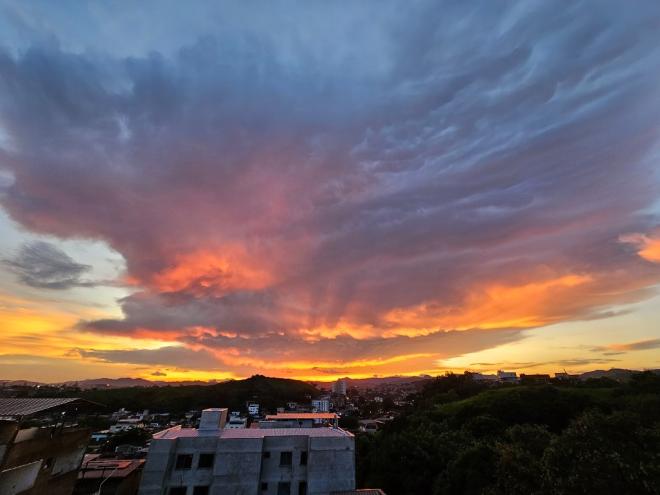 Fevereiro começou com onda de calor no Sul e ameaça de chuva intensa no Sudeste, informa o Inmet 