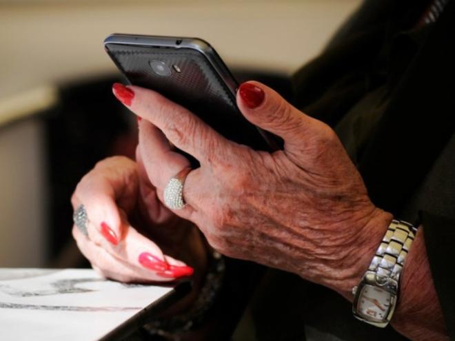 Segundo a Febraban, desde 2020, foram aplicadas 1.385 punições em empresas por irregularidades na oferta do consignado a consumidores, principalmente idosos