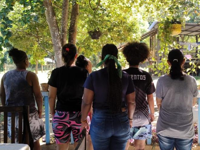 Casa de Recuperação Amar e Renascer assiste mulheres dependentes químicas e do álcool