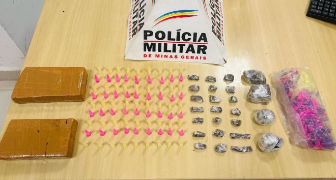 Material recolhido com adolescente no bairro Esperança, em Ipatinga