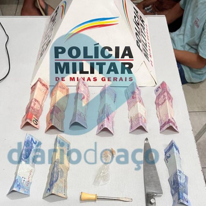 Material apreendido pela Polícia Militar durante operação