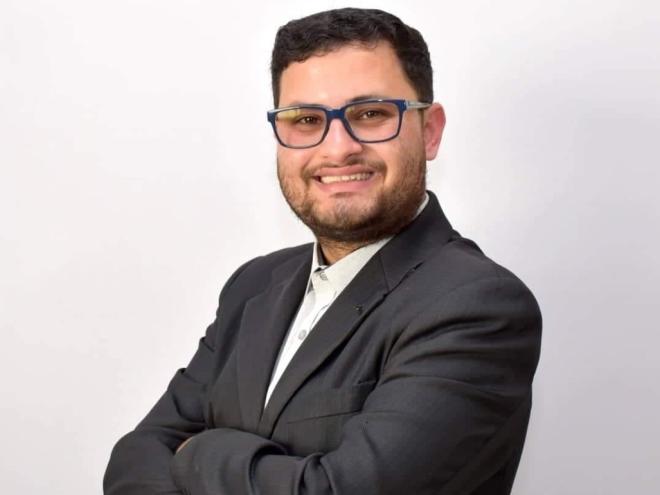 O vereador Professor Hálesi (Avante) apresentou o Projeto de Lei 168 de 2025, que institui o 'Abril Azul' 