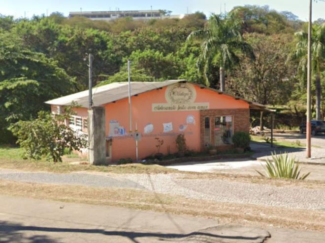 A Casa do Artesão Matizes está localizada na avenida Macapá, bairro Veneza, em Ipatinga