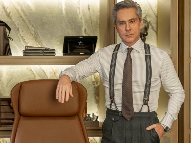 Marco Aurélio (Alexandre Nero) é de confiança de Odete