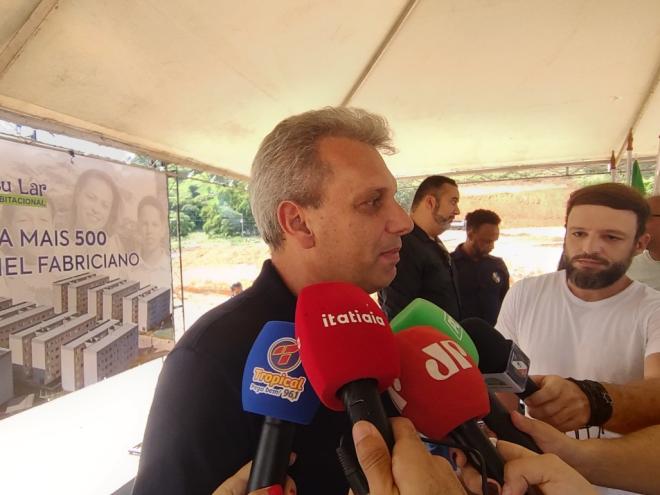 Sadi Lucca afirmou que o objetivo principal é dar dignidade às famílias e diminuir o déficit habitacional do município