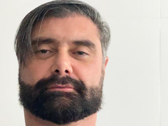 Américo Sebastian Varela Pereira de Morais, de 51 anos, formou-se em Medicina em 2001 e ingressou na Polícia Civil em 2002