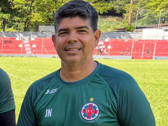 O técnico Marcos Valadares comandará o primeiro jogo-treino contra o Sub-20
