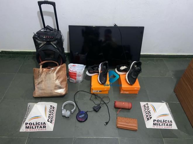 Além do veículo, os policiais recuperaram materiais furtados em Periquito