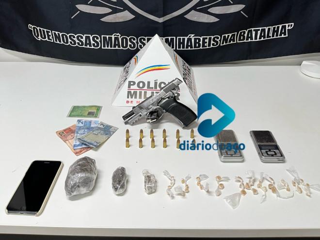 Drogas e arma foram apreendidas com os dois suspeitos detidos