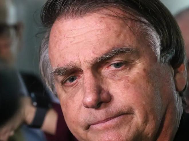 Esta foi a sétima cirurgia a que o ex-presidente foi submetido