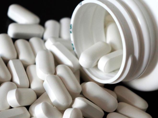 Mulher, ao se automedicar, tornou-se dependente química