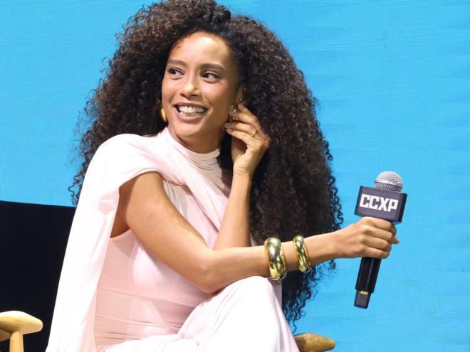 A atriz também é apresentadora de destaque na TV