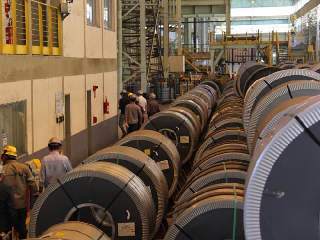 O setor industrial foi responsável por gerar mais de 100 empregos, sendo a principal categoria na região