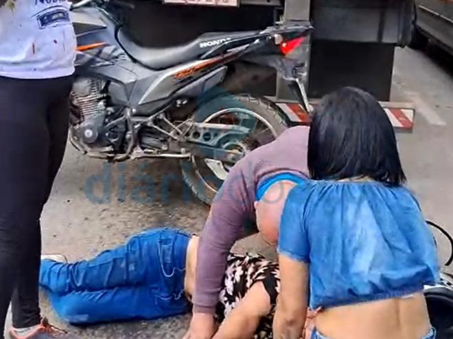 Motociclista bateu na traseira do caminhão na avenida Selim José de Sales, no bairro Canaã