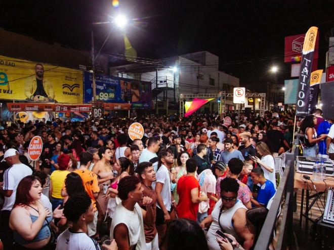 Evento ganhou espaço e atrai público com música de qualidade aos domingos