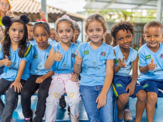 Pais e responsáveis devem cadastrar crianças de 4 e 5 anos; inscrições seguem até o dia 31 de julho, de forma on-line ou presencial