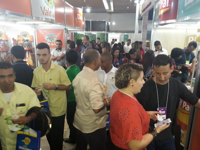 Durante os dois dias de evento, empresários e profissionais de supermercados, atacarejos, padarias, mercearias e outros segmentos do varejo regional se reúnem em Ipatinga para ampliar contatos