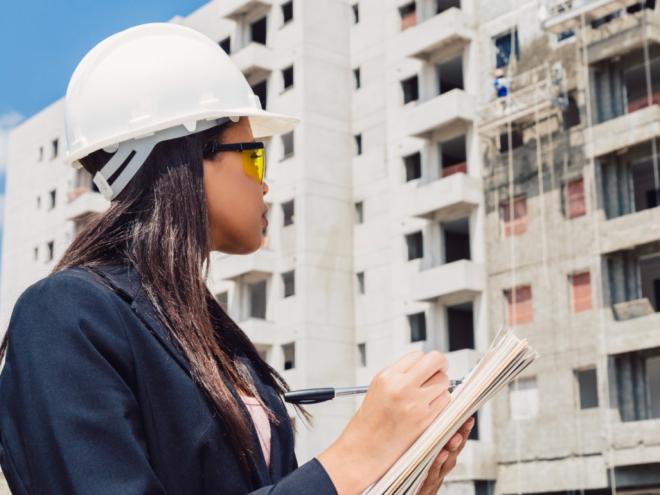 As vagas são para estudantes de Administração, Arquitetura, Ciências Contábeis, Direito, Engenharia Civil, Nutrição, Técnico em Administração e Técnico em Informática