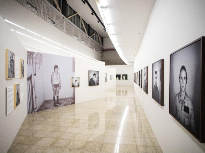O trabalho do fotógrafo aprecia estilo de vida dos subúrbios de Belo Horizonte na segunda metade do século passado