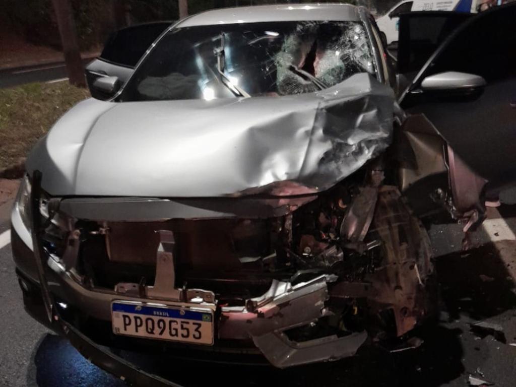 Testemunhas afirmaram que o motorista do Honda Civic saiu do local antes da chegada da polícia