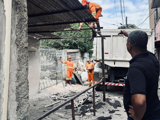 Operação será estendida a todos os pontos onde foram construídas, sem autorização, estruturas em áreas públicas