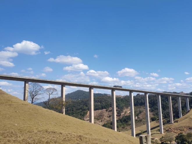 Reabertura do viaduto garante quase 5km de duplicação em ambos os sentidos
