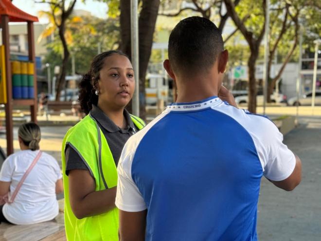 Equipes do Cefet-MG estão nas ruas aplicando entrevistas presenciais