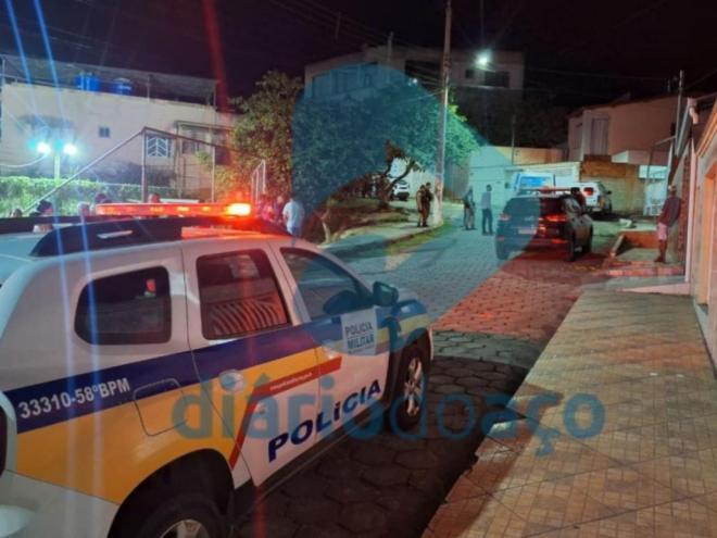 Esse foi o segundo crime violento contra a vida na noite desta sexta-feira, em Ipatinga outro jovem foi assassinado 