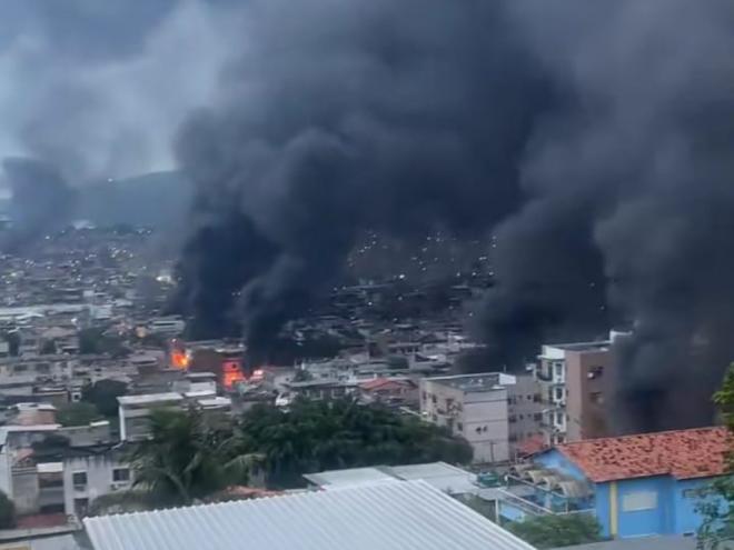 ''Essa lógica de medir força armada bélica com estruturas do tráfico sempre resultaram em mortes cada vez maiores, em sofrimento cada vez mais intenso'', alerta professor 
