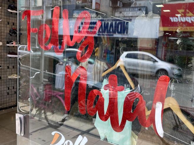 Quase 80% dos comerciantes decidiram aumentar o estoque de mercadorias de forma moderada ou significativa