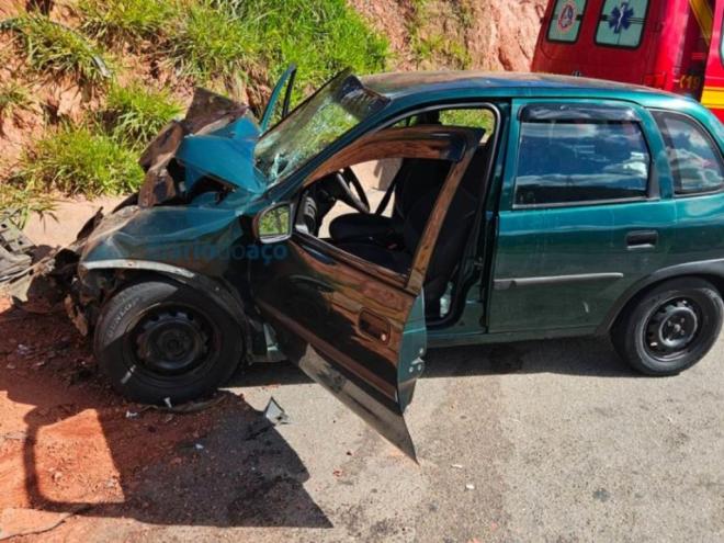 O acidente foi provocado na tarde de sábado