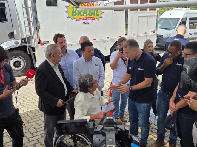 Representantes do Movimento Pró-Vidas foram até a sede do Dnit, em Belo Horizonte, esta semana