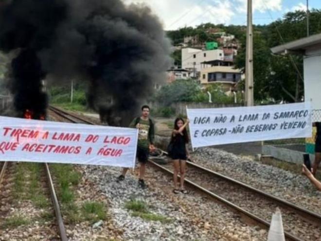 Populares fizeram protesto no último domingo