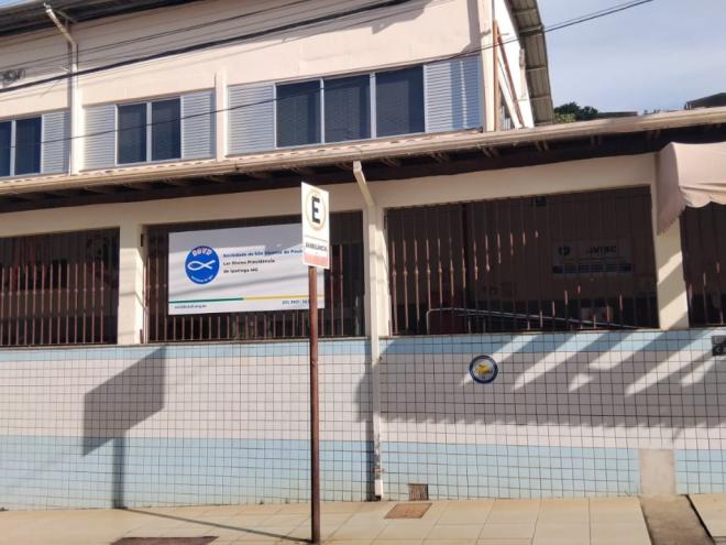 O Lar Divina Providência funciona desde 1989 no Iguaçu 