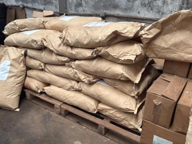  Na ação, que teve como objetivo combater a entrada e a comercialização irregular de insumos agrícolas no país, um homem foi preso