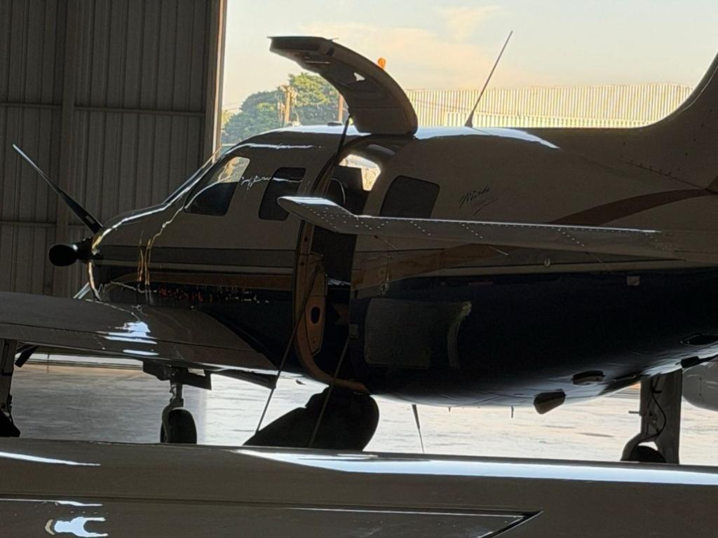 Entre os bens apreendidos está esta aeronave 