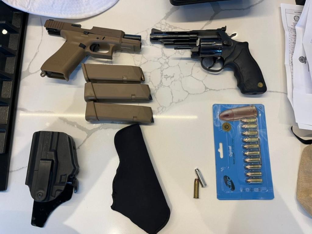 Armas de fogo recolhidas na operação da PF 