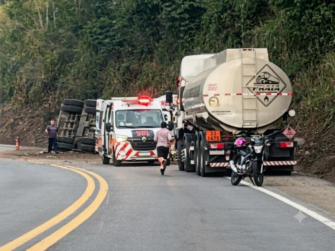 Carga com 35 mil litros de combustíveis (gasolina e diesel) começou a vazar por uma válvula e criou cenário de elevado risco de incêndio e explosão, exigindo uma complexa operação de emergência na BR-381