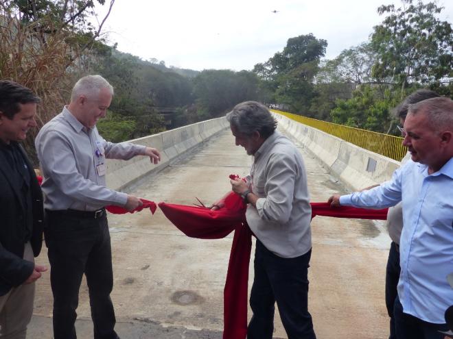 Evento contou com a presença de autoridades, incluindo Vitor Prado, prefeito de Timóteo, e Elcinho Ataíde, prefeito de Antônio Dias