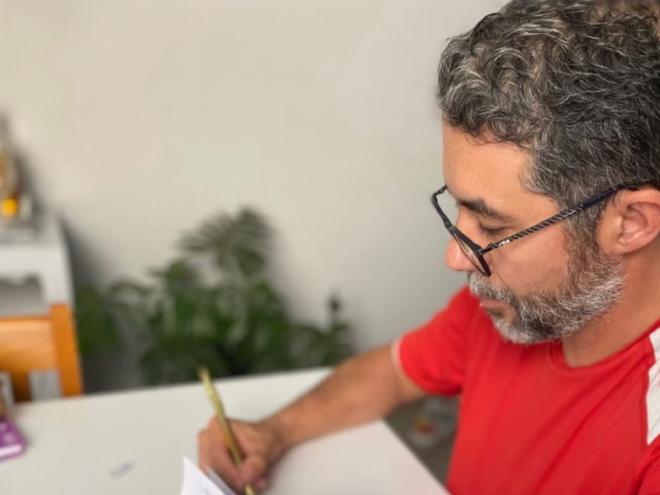 Rodrigo Cristiano Alves também busca sensibilizar adultos sobre comportamentos culturais
