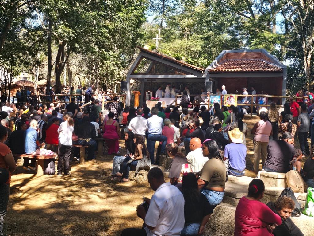 Missa na capela do Parque Estadual do Rio Doce marcou o encerramento da celebração  neste sábado 