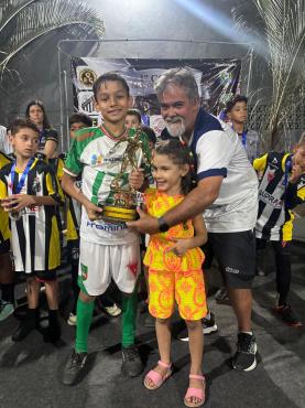 Josué, atleta destaque e autor dos gols do título do Sub-10 da Usipa