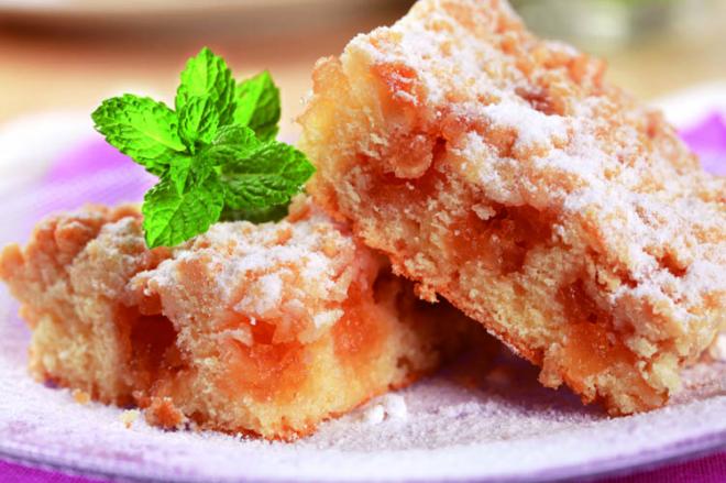 Bolo de maçã e canela