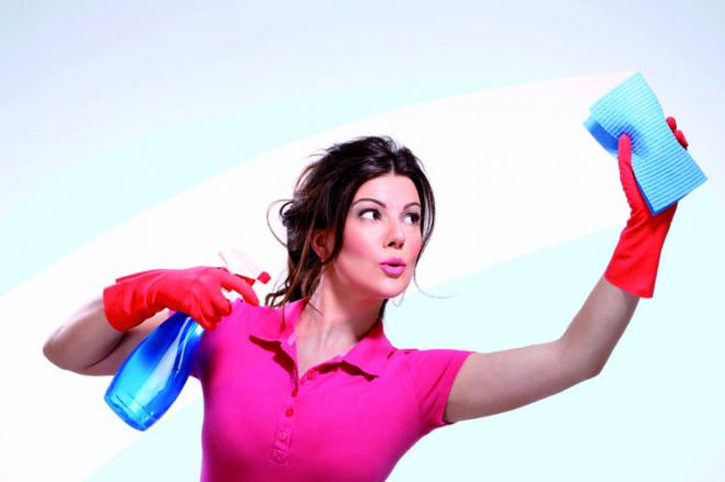 O uso de luvas de proteção é grande aliado na manutenção da beleza e saúde da pele das mãos