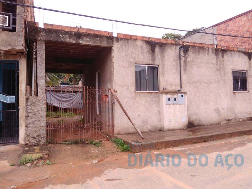 Barracão onde as três mulheres moravam fica nos fundos desse imóvel, na rua Tamoios