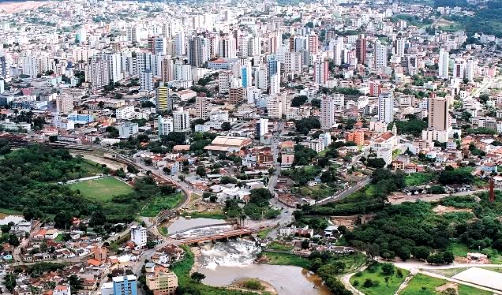 Pai teria matado a esposa na frente do filho há 18 anos atrás