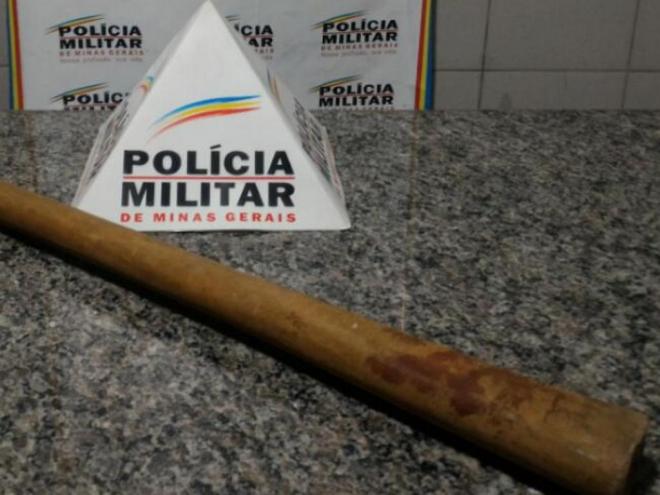 Este pedaço de madeira também foi utilizado na confusão no Melo Viana