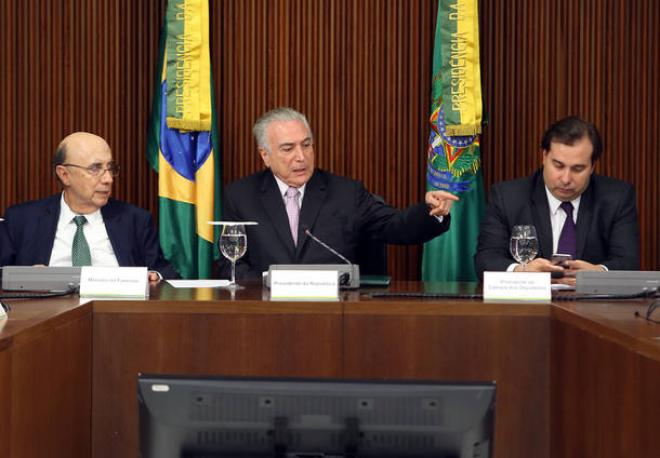 Temer, Meirelles e Maia em anúncio de proposta da Reforma da Previdência